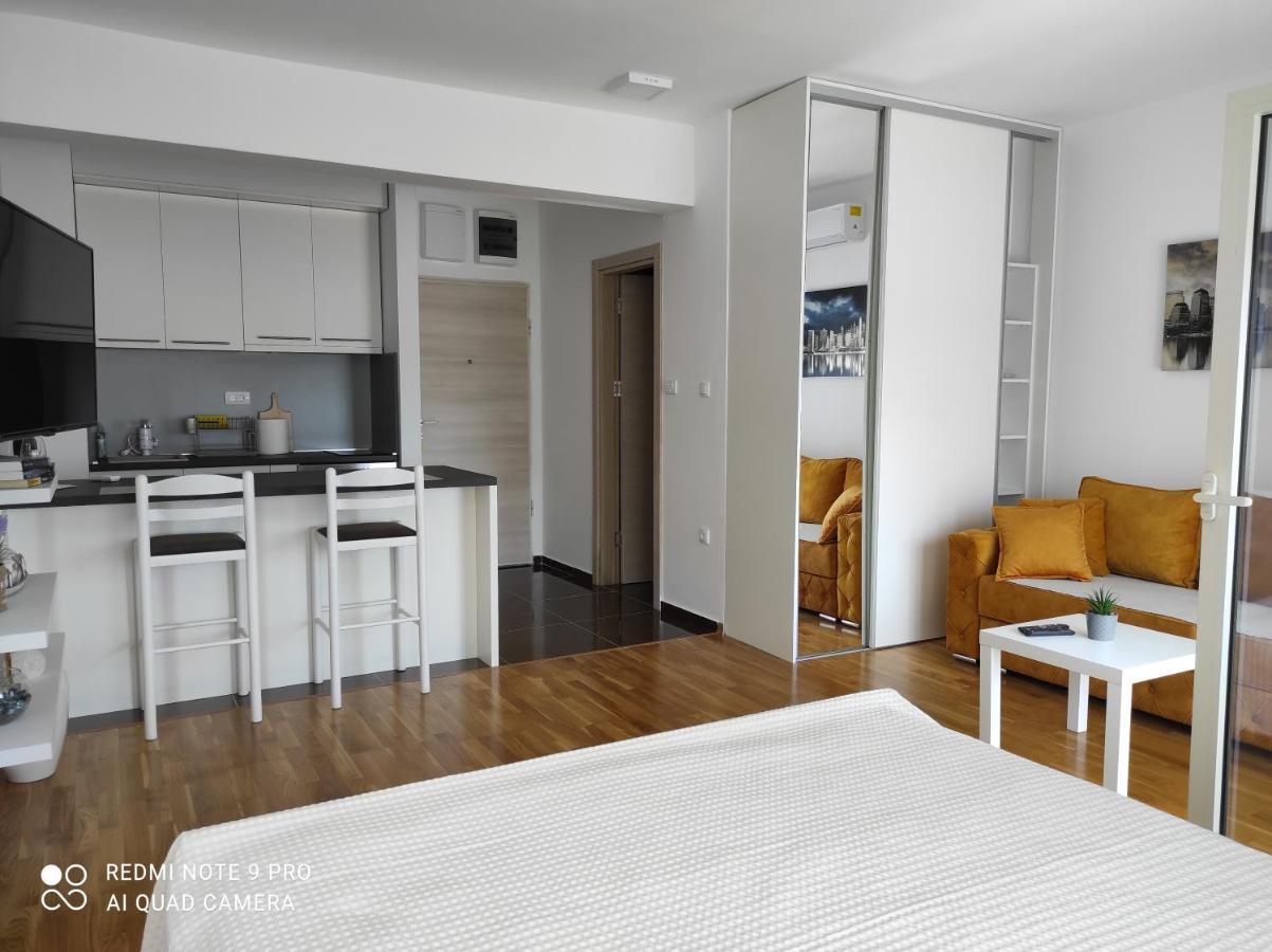 Comfort Studio With Sea View And Swimming Pool Bečići Extérieur photo